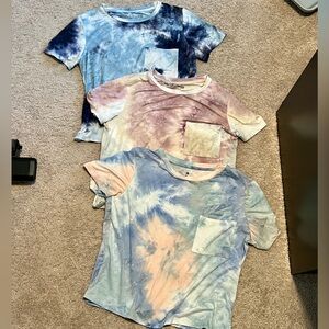 LOT of 3 Wallflower tie dye super soft crop T-shirts top LIKE NEW size Large